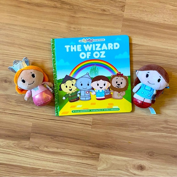 Hallmark Other The Wizard Of Oz Itty Bitty Book Set Hallmark Poshmark